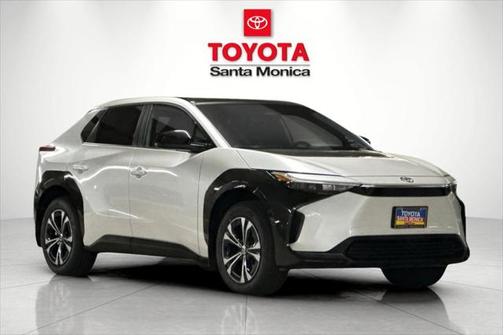 2025 Toyota bZ4X XLE