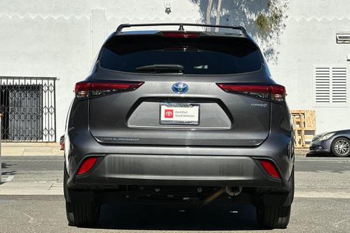 2023 Toyota Highlander Hybrid LE