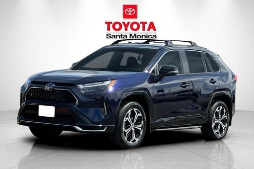 2025 Toyota RAV4 Hybrid SE