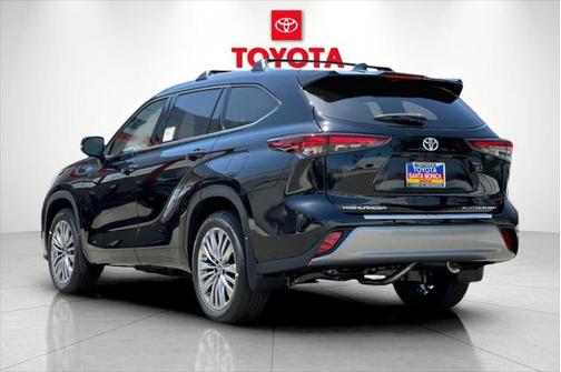 2025 Toyota Highlander Platinum