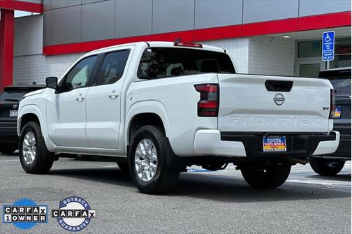 2023 Nissan Frontier SV