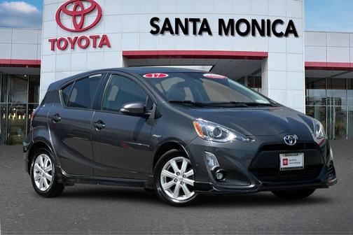 2017 Toyota Prius c Four