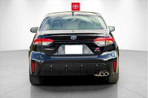 2025 Toyota Corolla Hybrid SE