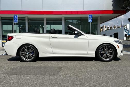 2015 BMW M235 M235i