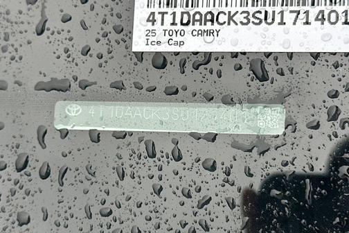 2025 Toyota Camry SE