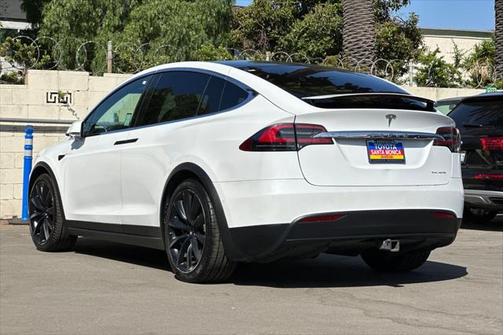 2020 Tesla Model X Long Range Dual Motor All-Wheel Drive