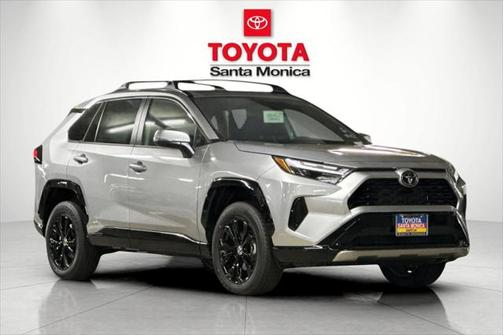 2025 Toyota RAV4 Hybrid SE