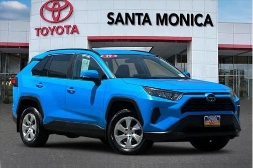 2019 Toyota RAV4 LE