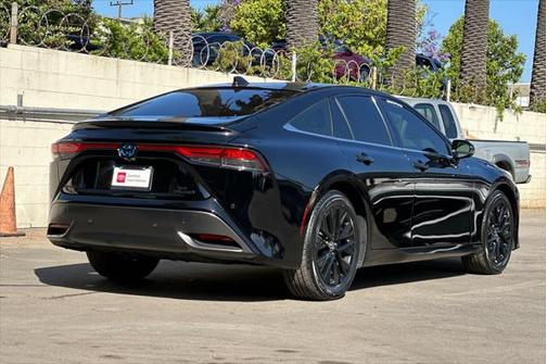 2022 Toyota Mirai Base