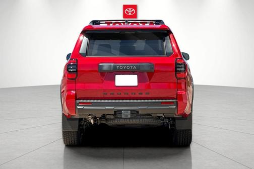 2025 Toyota 4Runner TRD Off Road