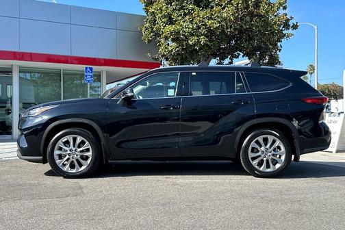 2023 Toyota Highlander Limited