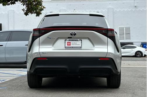 2024 Toyota bZ4X XLE