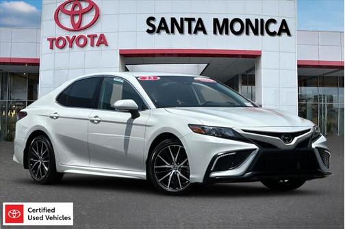 2023 Toyota Camry SE