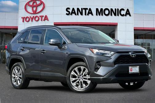2023 Toyota RAV4 XLE Premium