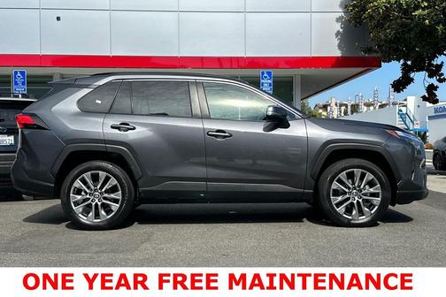 2023 Toyota RAV4 XLE Premium