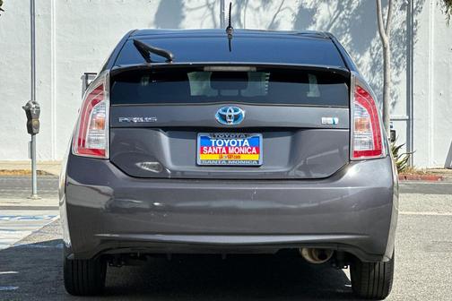2014 Toyota Prius Two