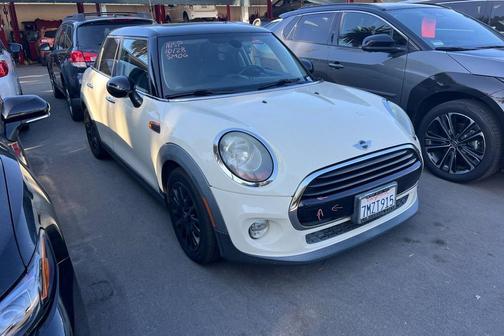 2016 MINI Hardtop Cooper
