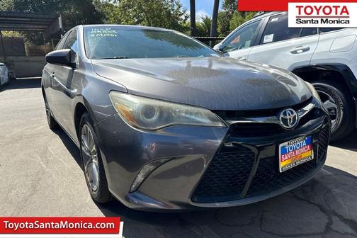 2015 Toyota Camry SE