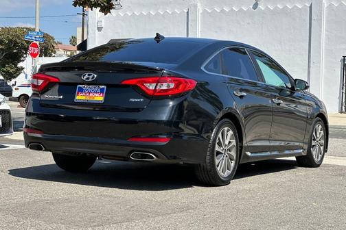 2016 Hyundai SONATA Sport