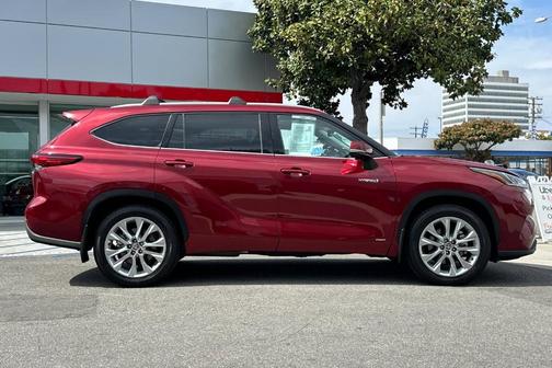 2021 Toyota Highlander Hybrid Limited