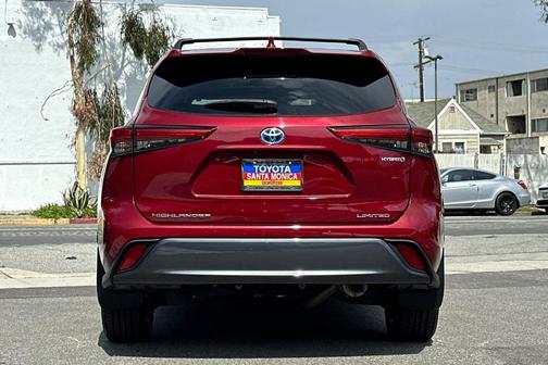2021 Toyota Highlander Hybrid Limited