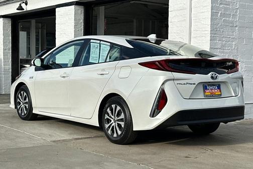 2022 Toyota Prius Prime XLE