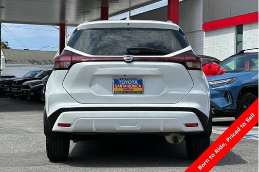 2021 Nissan Kicks SV