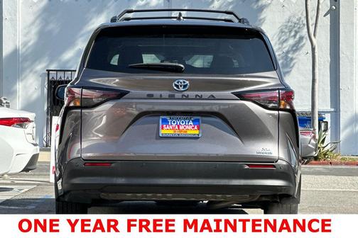 2023 Toyota Sienna XLE