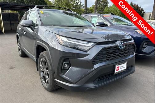 2022 Toyota RAV4 Hybrid XLE Premium