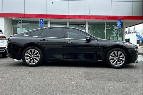 2023 Toyota Mirai Base