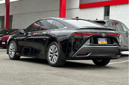 2023 Toyota Mirai Base
