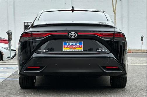 2023 Toyota Mirai Base