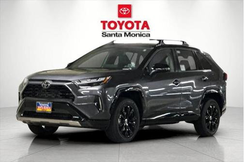 2025 Toyota RAV4 Hybrid SE