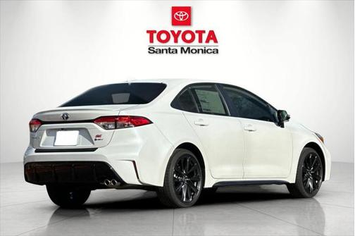 2025 Toyota Corolla Hybrid SE