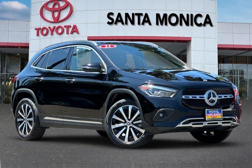 2021 Mercedes-Benz GLA 250 Base 4MATIC