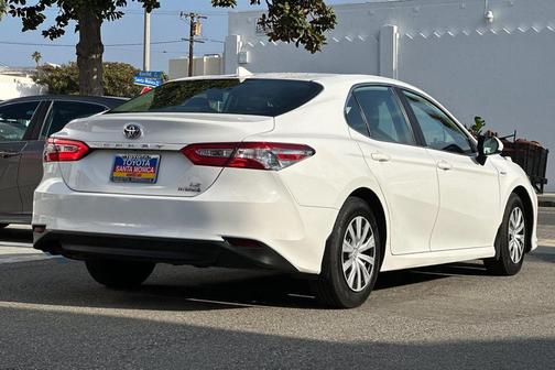 2020 Toyota Camry LE