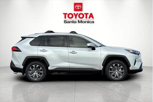 2025 Toyota RAV4 Hybrid XLE Premium