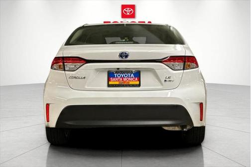 2025 Toyota Corolla Hybrid LE