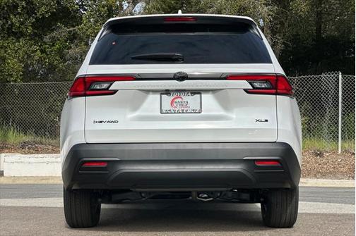 2025 Toyota Grand Highlander Hybrid XLE