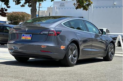 2020 Tesla Model 3 Standard Range Plus