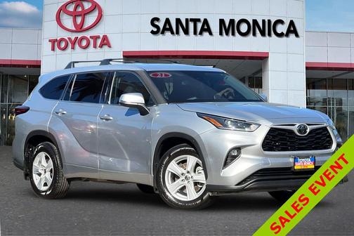 2021 Toyota Highlander LE