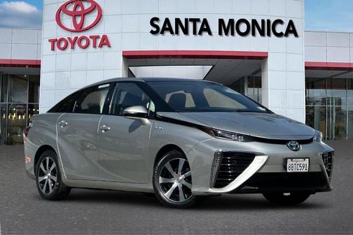 2017 Toyota Mirai Base