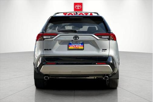 2025 Toyota RAV4 Hybrid SE