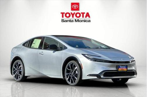 2025 Toyota Prius L