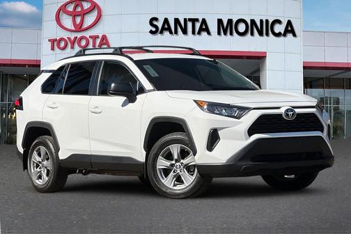 2022 Toyota RAV4 Hybrid LE
