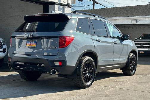 2023 Honda Passport AWD Elite