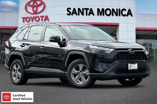 2023 Toyota RAV4 XLE