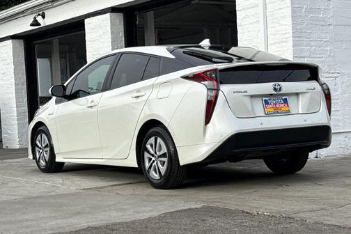 2018 Toyota Prius Two