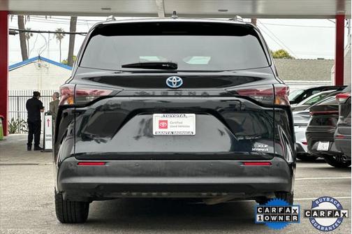 2023 Toyota Sienna XLE
