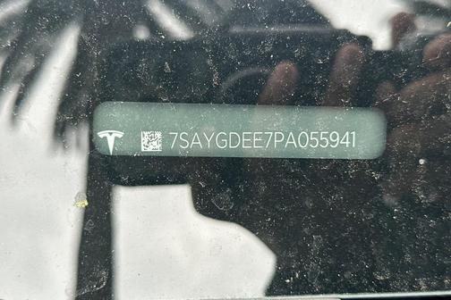 2023 Tesla Model Y Long Range Dual Motor All-Wheel Drive